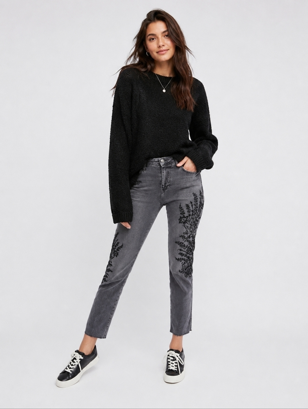 We the Free Jeans Women 26 Floral Embroidered Skinny  Mid Rise Gray Raw Hem Crop